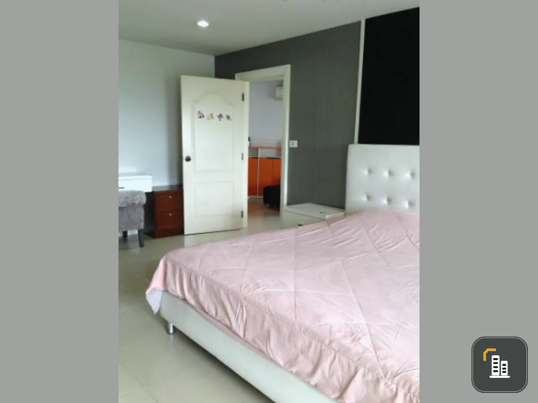 **Selling Regent Home 6 Prachachuen Condo** Fully furnished room, corner room, good atmosphere, affordable price, hurry to reserve!!