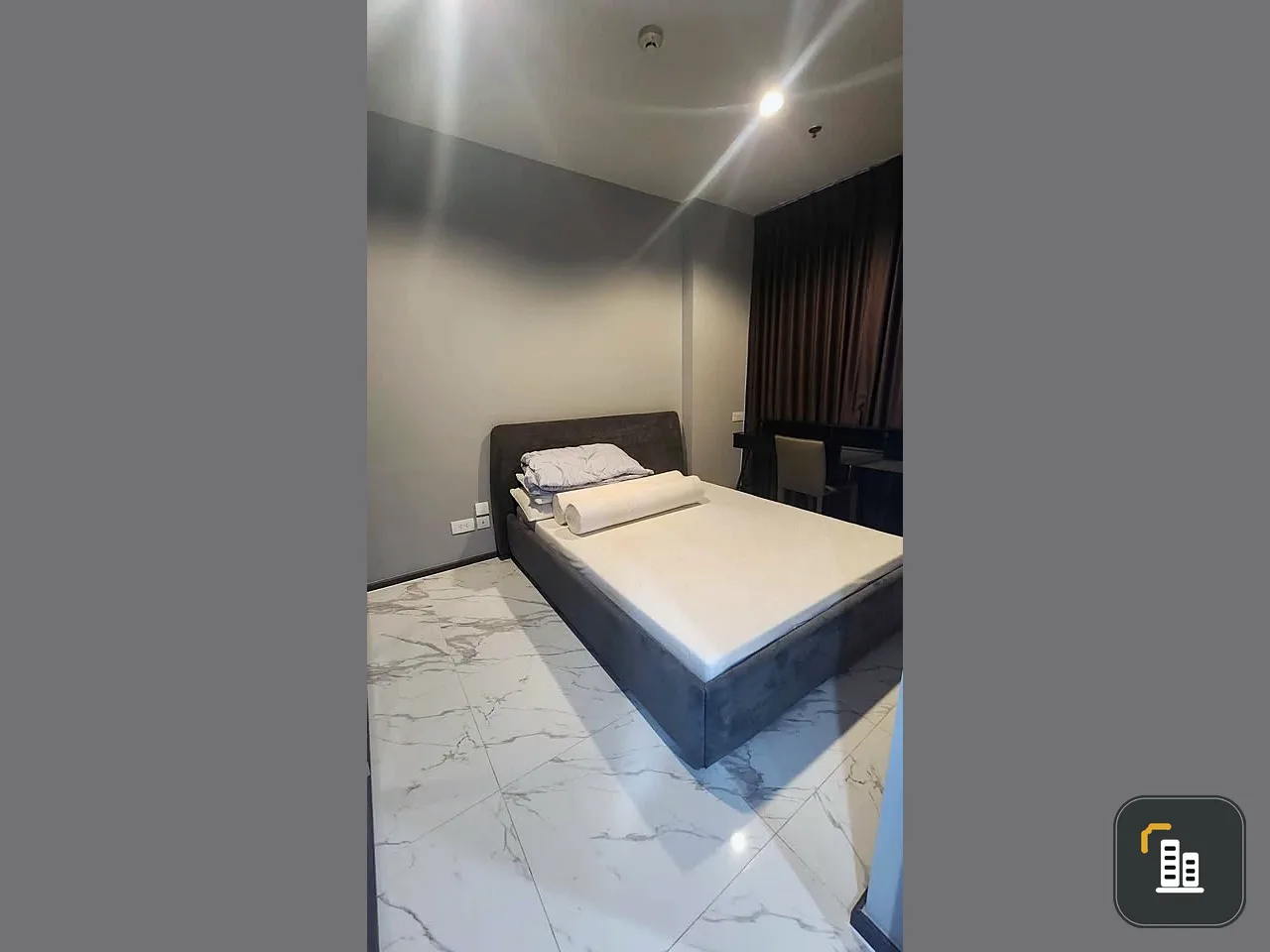 Selling Ideo Mobi Rangnam condo. Spacious and comfortable unit with complete furnishings. Book now!