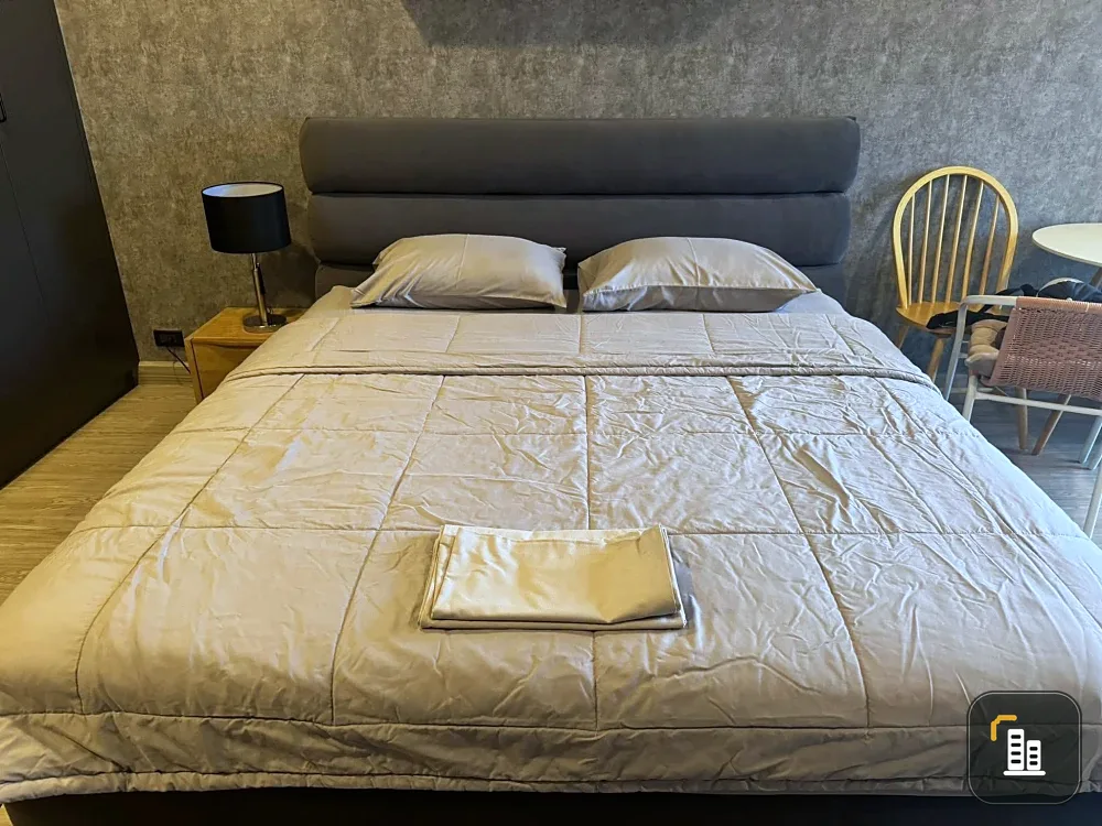 For rent: View Talay Jomtien Condominium,2 beautifully decorated rooms with coordinated color schemes,fully furnished, stunning sea view. Don't miss it