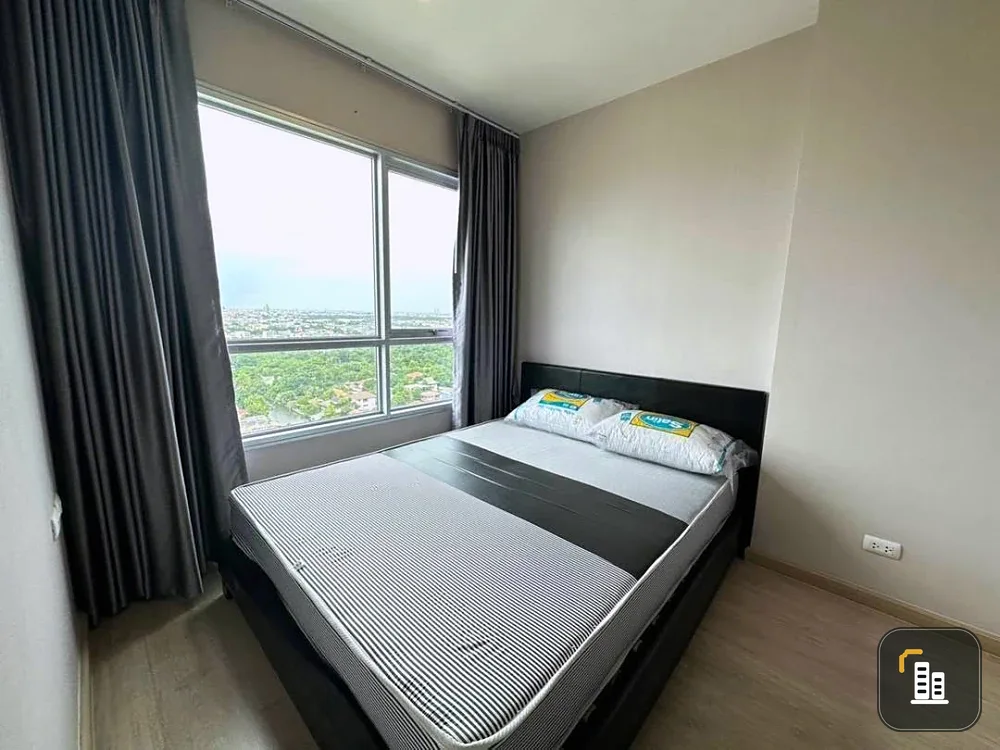 Selling The Tempo Grand Sathon-Wutthakat, 19th floor, Building A. Spacious and comfortable unit. Book now!