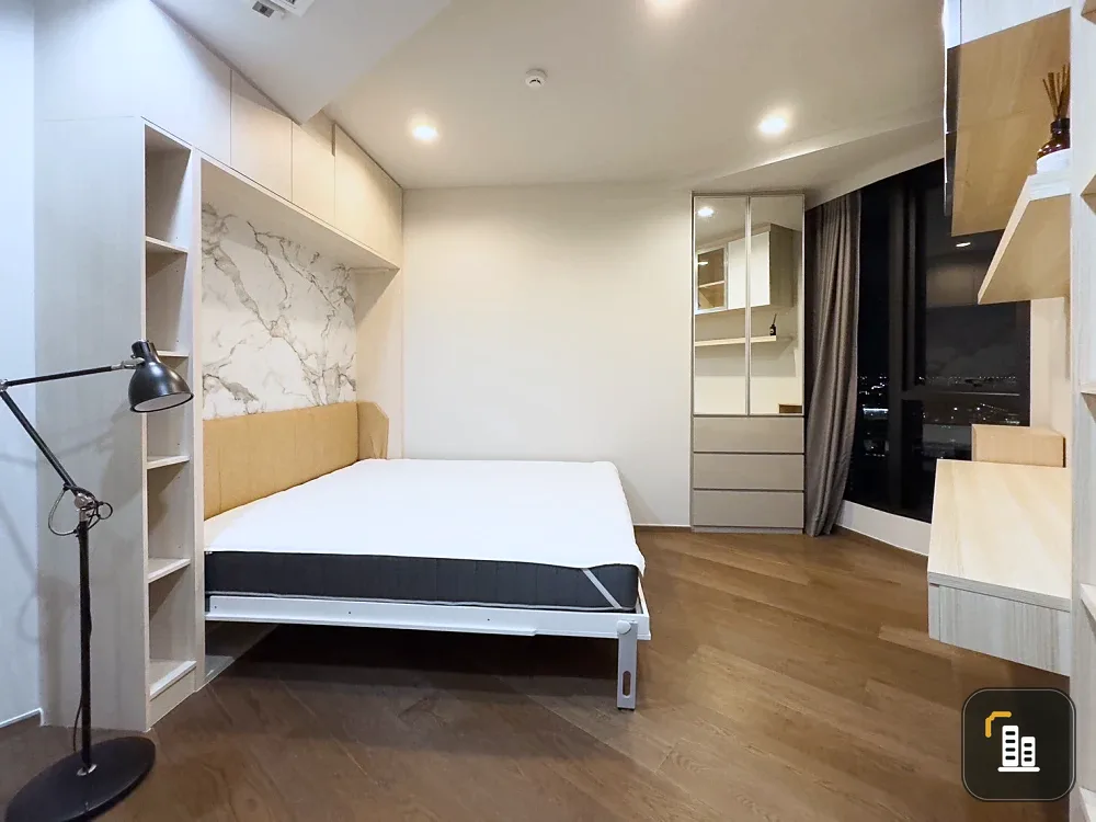For rent: Ideo Q Victory, 37th floor, fully furnished. Book now, don't wait!