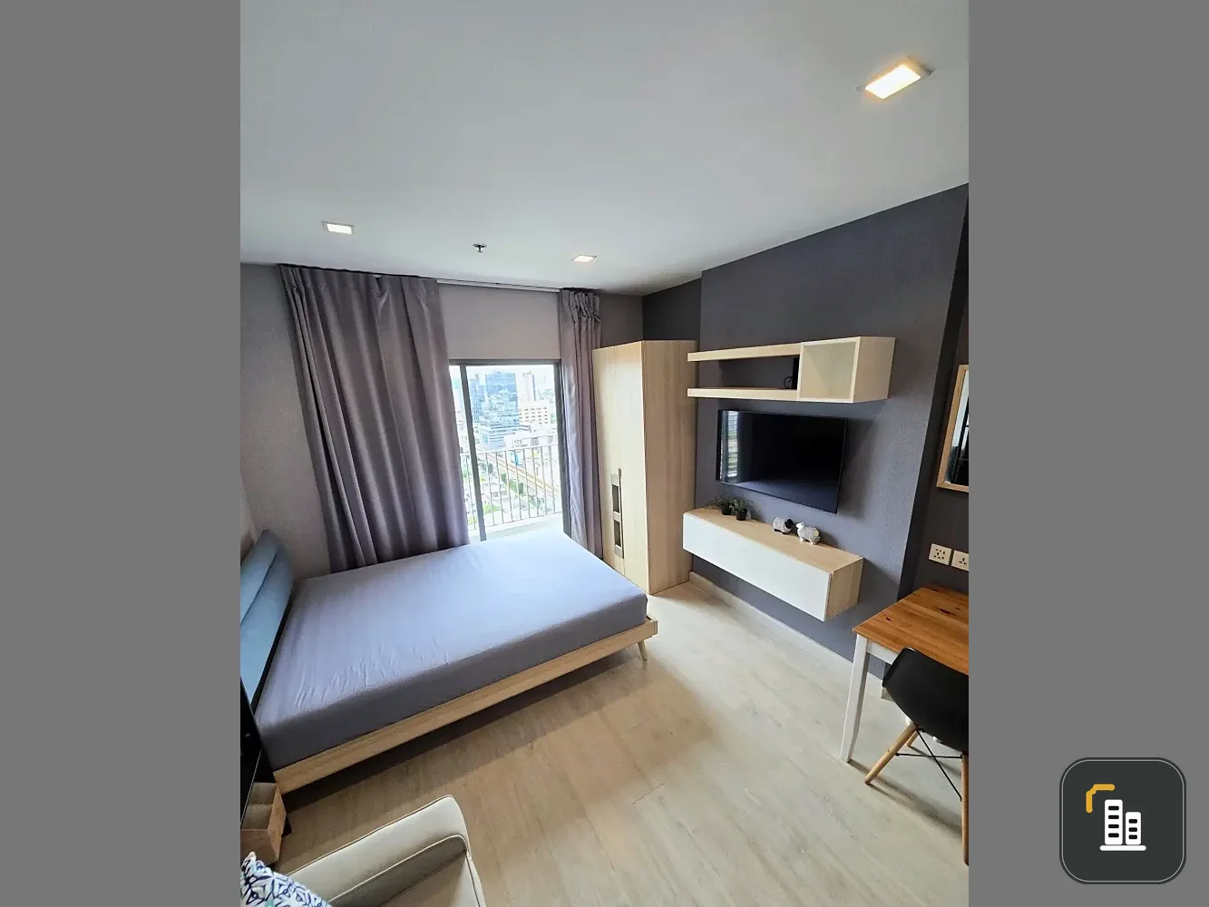 Urgent Sale: Ideo Mobi Sukhumvit Condo