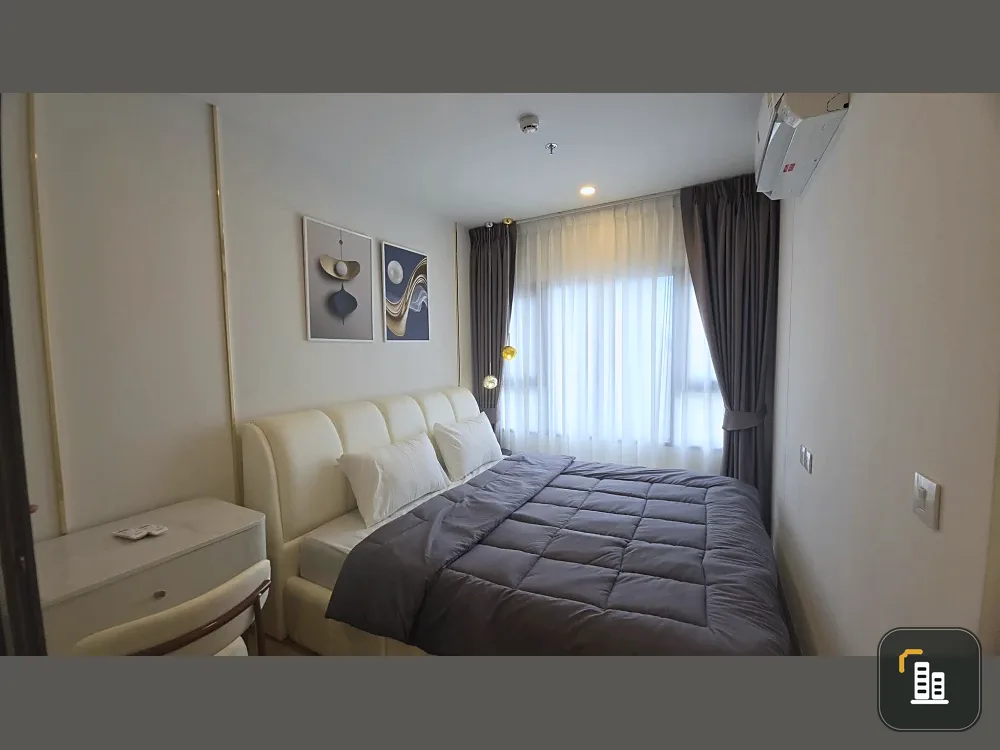 For rent: Life Rama 4 - Asoke, fully furnished. Very pleasant atmosphere. Book now before it's too late!