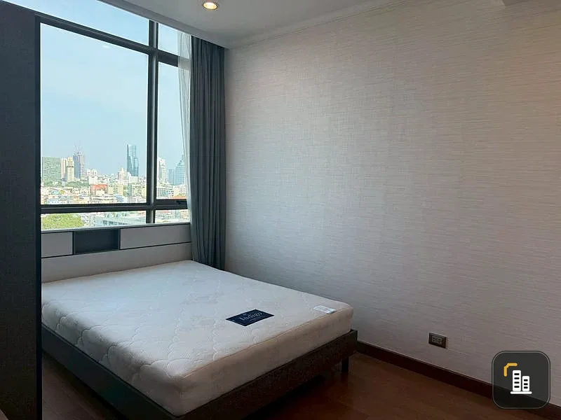 2-bedroom Supalai Oriental Sukhumvit condo for rent, fully furnished. Book now!