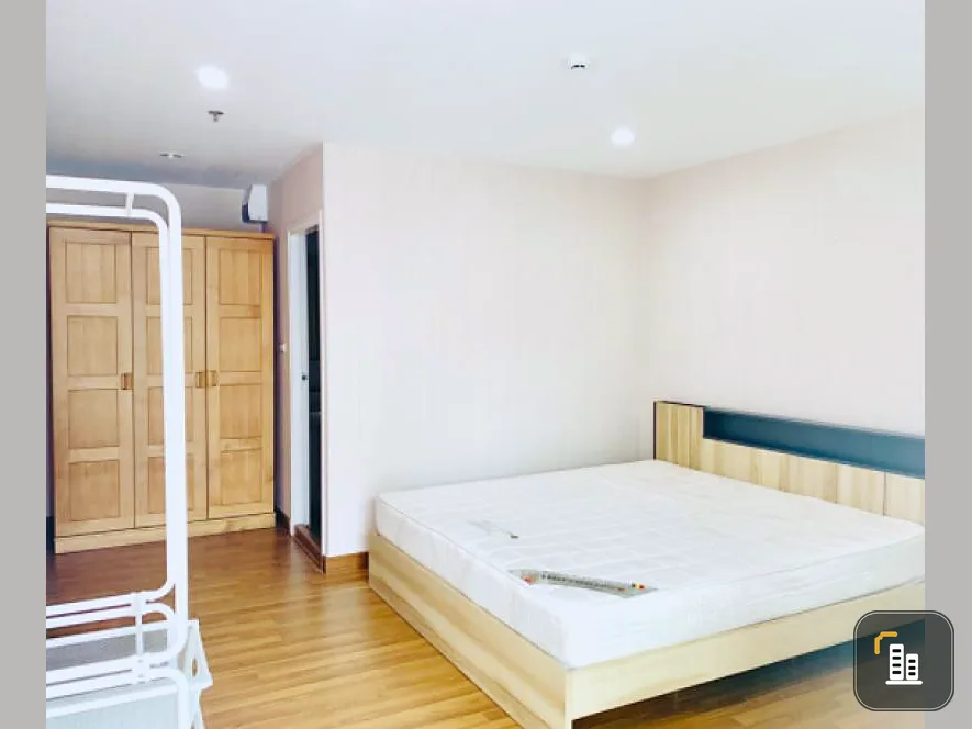 **Condo for sale, Regent Home, Bang Son 27**Golden location, attractive for investment, furnished and ready to move in, near MRT, hurry to reserve!!