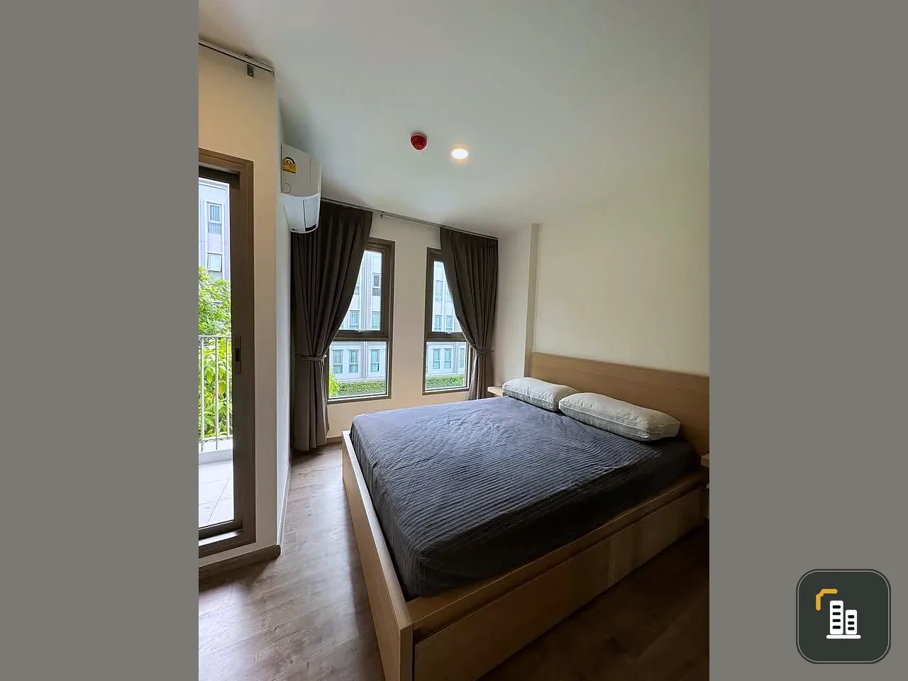 For rent: ASPIRE Pinklao - Arun Ammarin, 1 bedroom, 1 bathroom. Fully furnished with complete amenities. Don't miss out!