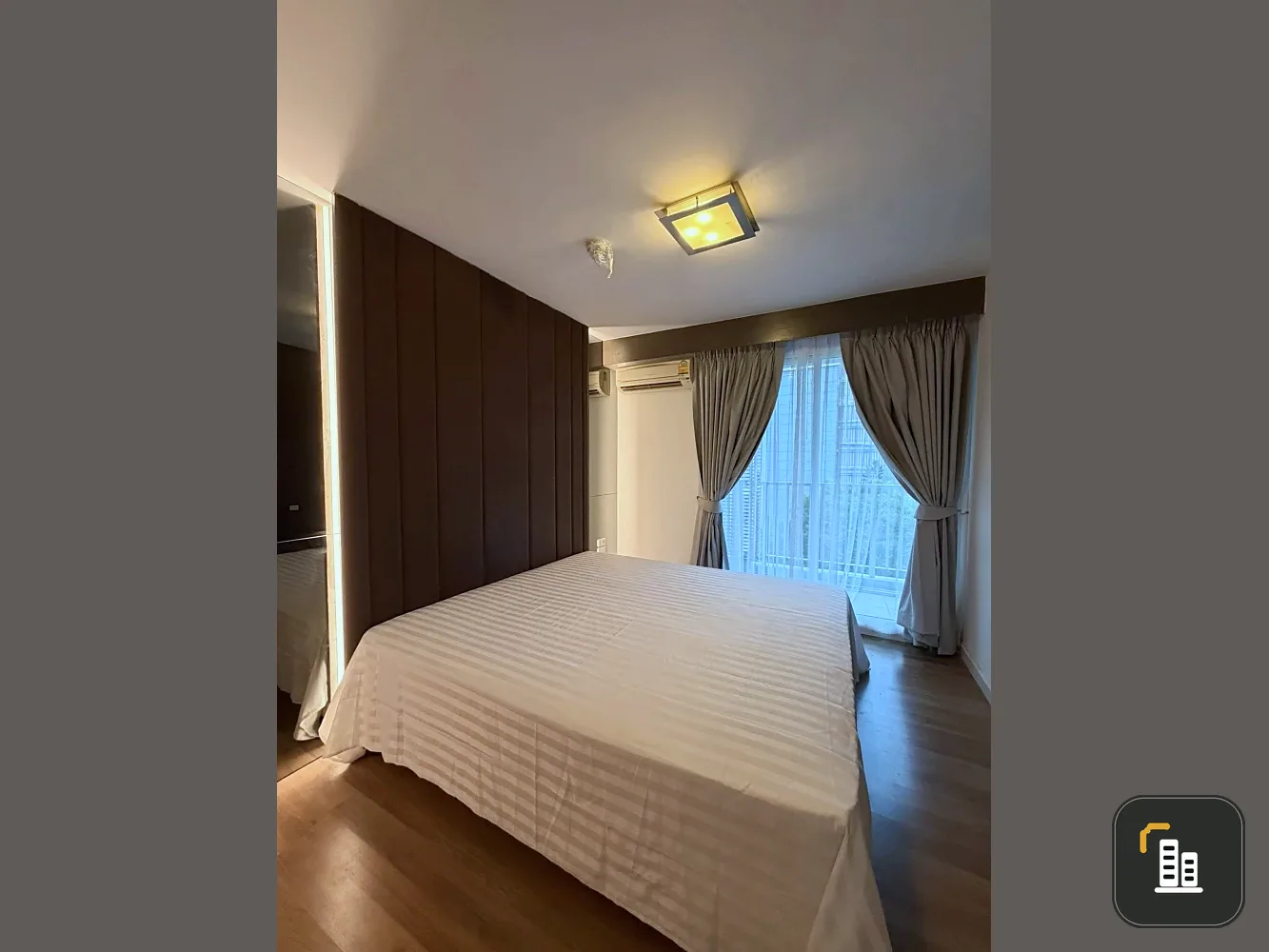 For sale/rent: Haven Phaholyothin, ready-to-move-in apartment with complete furniture. Spacious and comfortable. Book now!