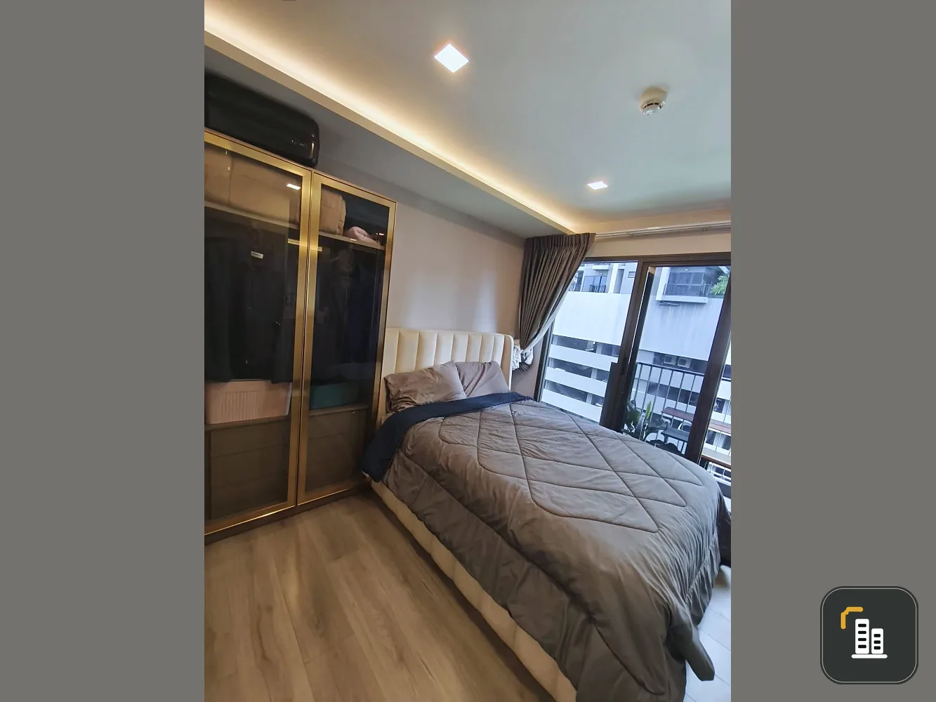 For sale/rent: The Politan Breeze. Ready-to-move-in unit with full furniture. Spacious and comfortable. Book now!!!