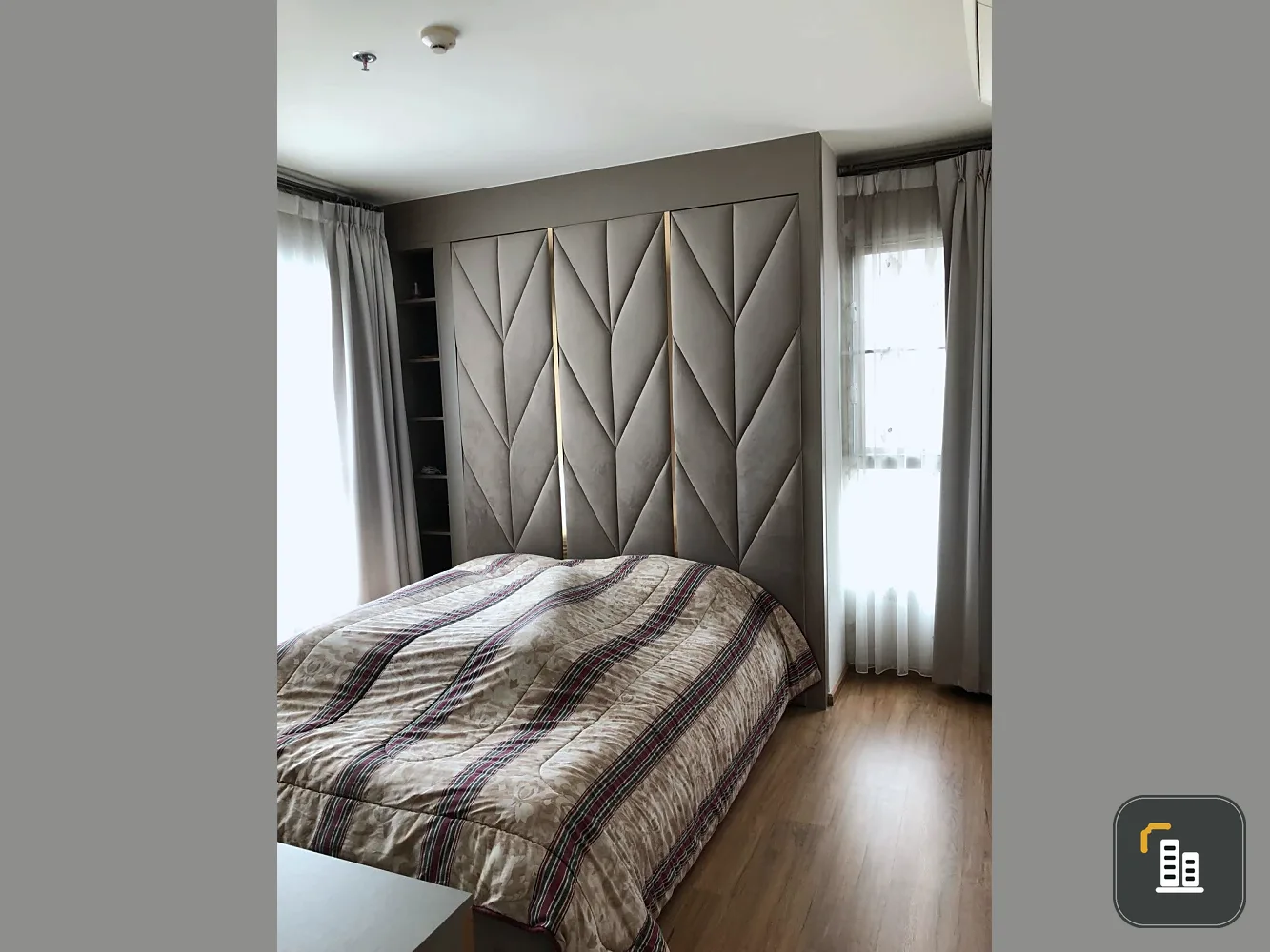 For rent: Fuse Chan Sathorn, 28th floor, corner unit, private, fully furnished. Book now!