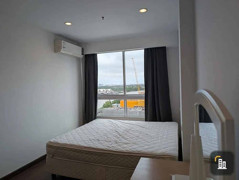 For rent, Supalai Prima Riva, large room, Chao Phraya River view, good atmosphere, airy, ready to move in immediately.