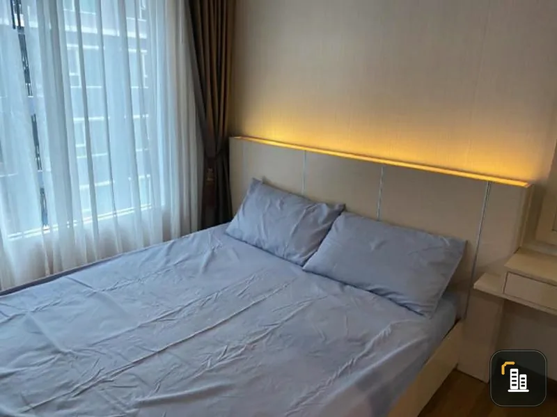 Beautiful room, fully furnished, furniture, complete electrical appliances. Ready to move in, book now