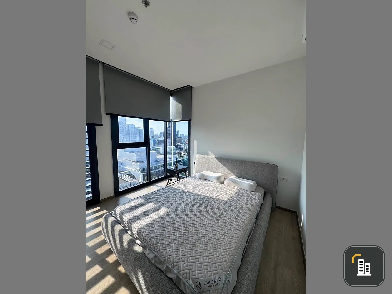 For rent: XT Phayathai, beautiful room on the 22nd floor, stunning view, in the heart of Phayathai. Fully furnished. Book now!