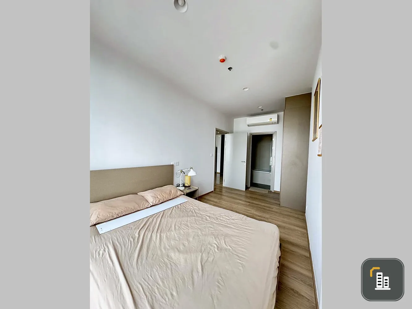 OKA HAUS Sukhumvit 36 – High Floor, Beautiful View, Ready to Move In Luxury high-rise condo by Sansiri in a prime Sukhumvit location with convenien