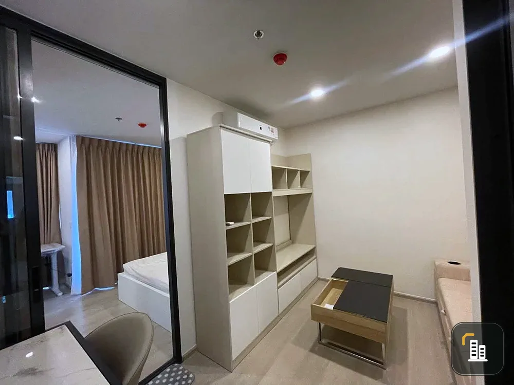 For rent: Aspire Onnut Station, 25th floor. High floor with stunning, unobstructed city views. Don't miss out!
