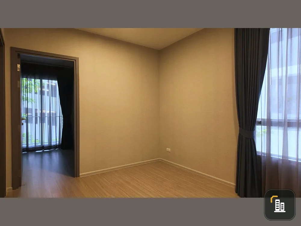 Selling a 38 sq.m. unit at Quintara Phume Sukhumvit 39, prime location in Phrom Phong. Fully fitted (free curtains, free furniture). Book now!
