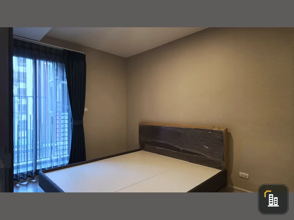 For sale: Quintara Bhumi Sukhumvit 39, unfurnished unit in excellent condition, perfect for your own interior design. Prime city location.