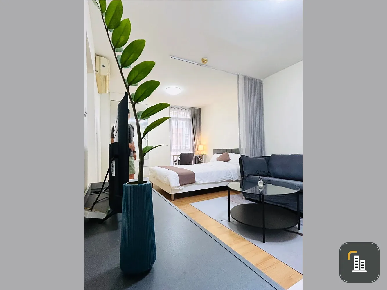 For rent: The Link Sukhumvit 50, studio room. Located on a quiet street, fully furnished and with a fully equipped kitchen.