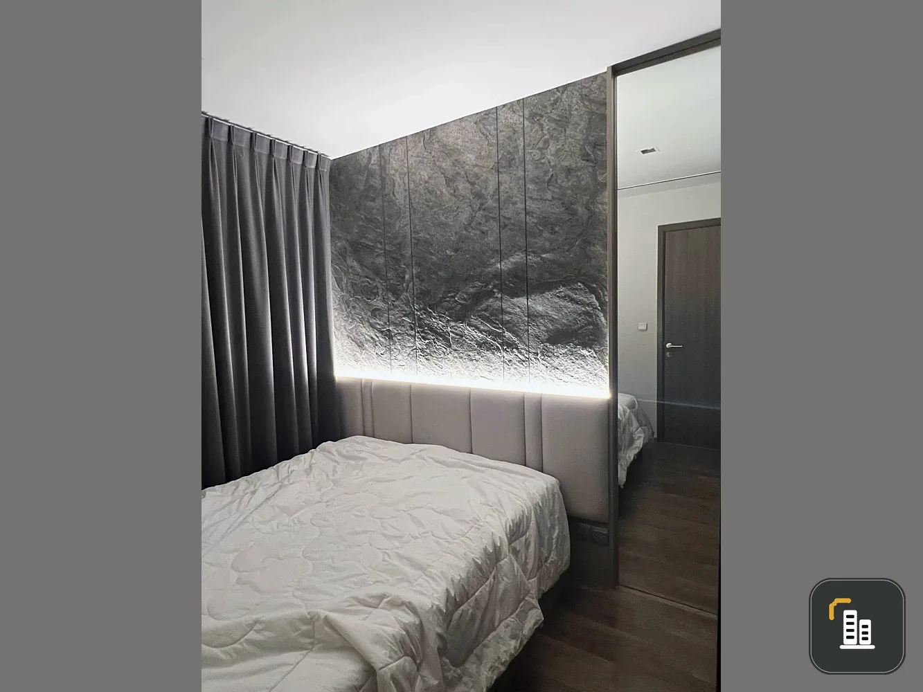 Selling Life Ladprao Valley condo. Beautifully decorated with a coordinated color scheme, high-quality built-in furniture, and stunning views.Book now