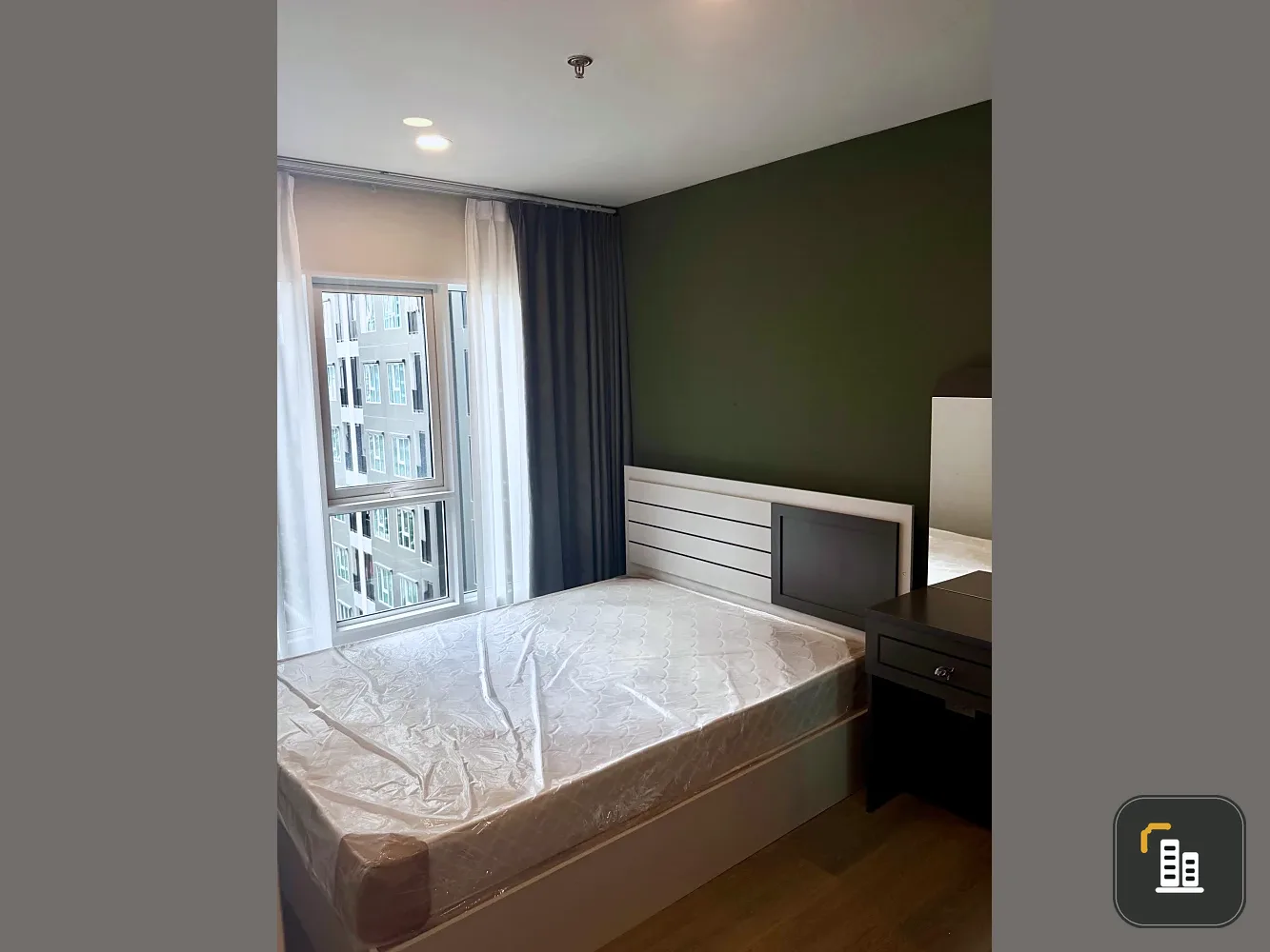 For rent: Regent Home Bangna, 9th floor. Beautifully furnished and ready to move in. Book now!