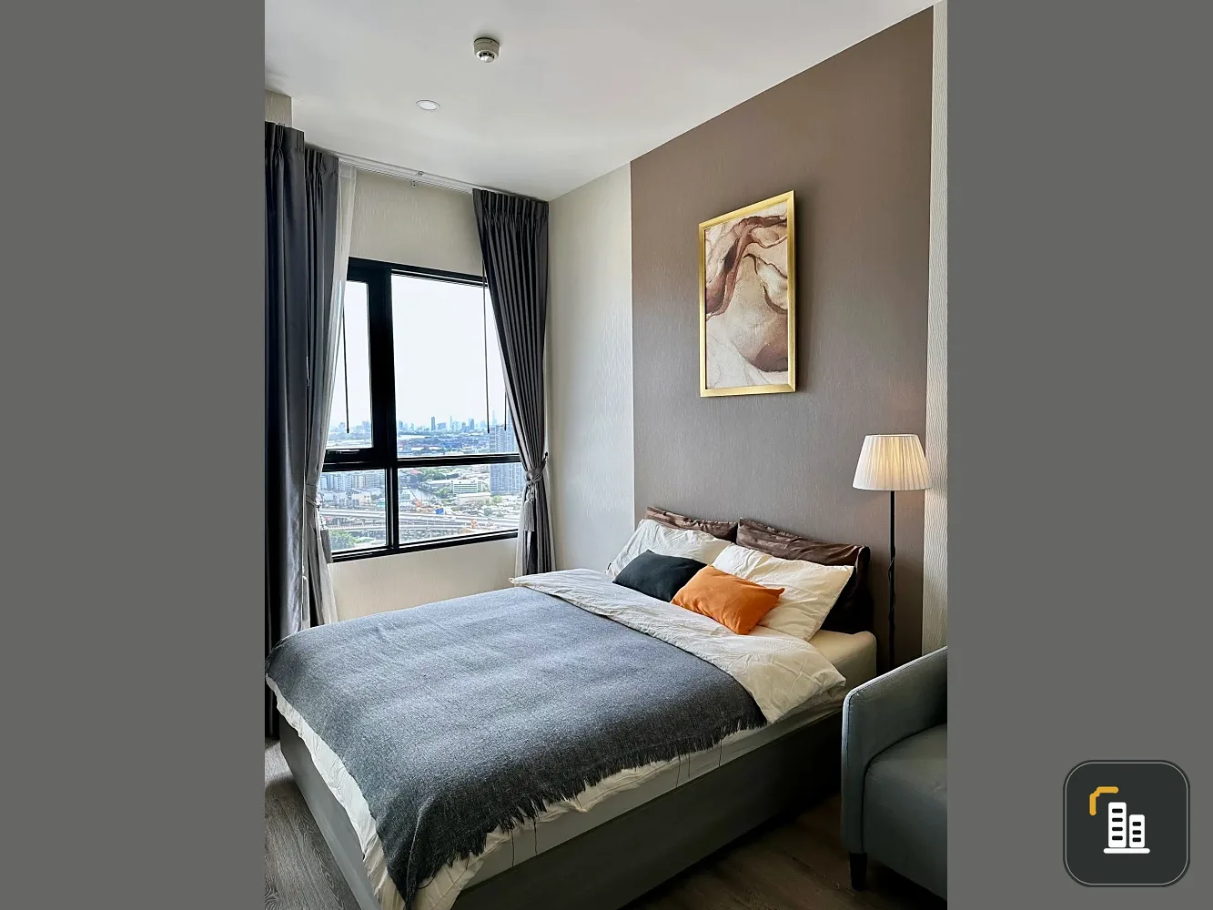 For rent: Knights Bridge Prime On Nut, high floor, beautiful city view, bright and airy with 3-meter high ceilings giving an exceptionally spacious and