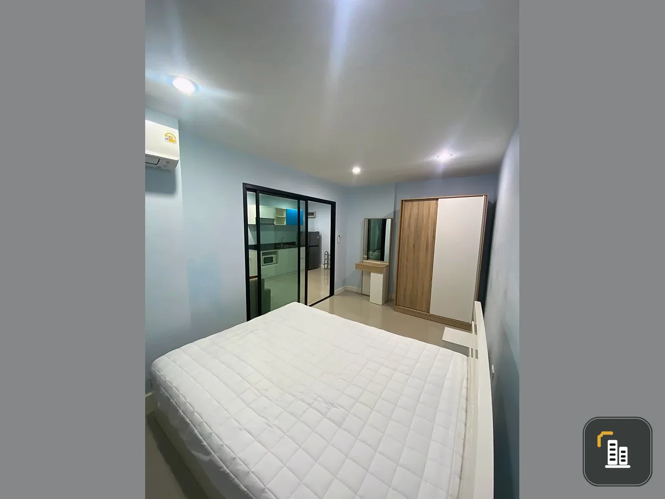 Apartment for rent at D2 Bangsaen, 2nd floor. Fully furnished with all amenities. Just bring your bags and move in!