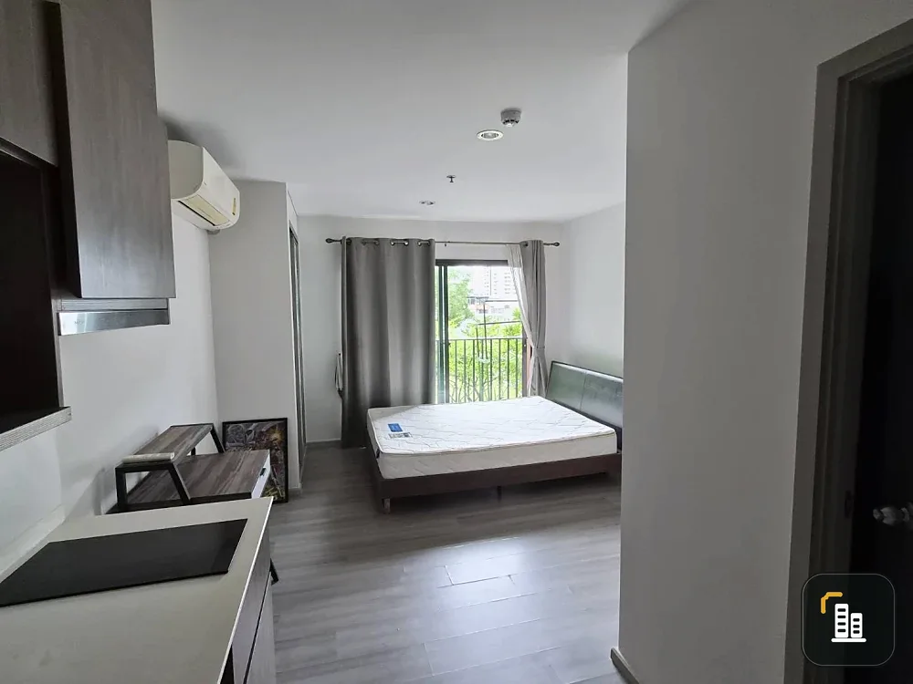 Cozy Residential Unit for SALE - Tower C, 5th Floor, Superb Location Right Next to MRT Bang Yi Khan | The Parkland Charan-Pinklao