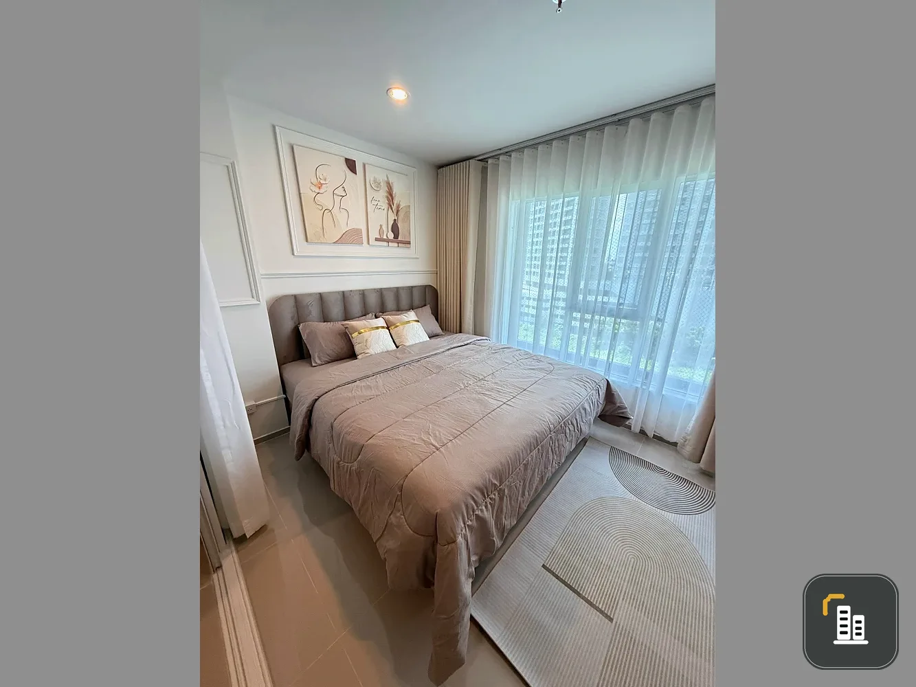 Condo for rent at Regent Home Bangna. Extra wide frontage, built-in minimalist furniture, beautiful design. Book today!