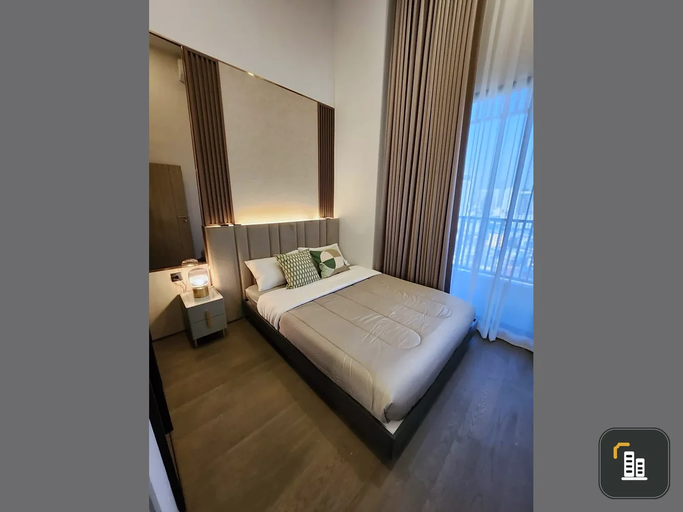 For rent: Park Origin Chula Samyan, 19th floor, corner unit, beautiful view. Book now, don't wait!