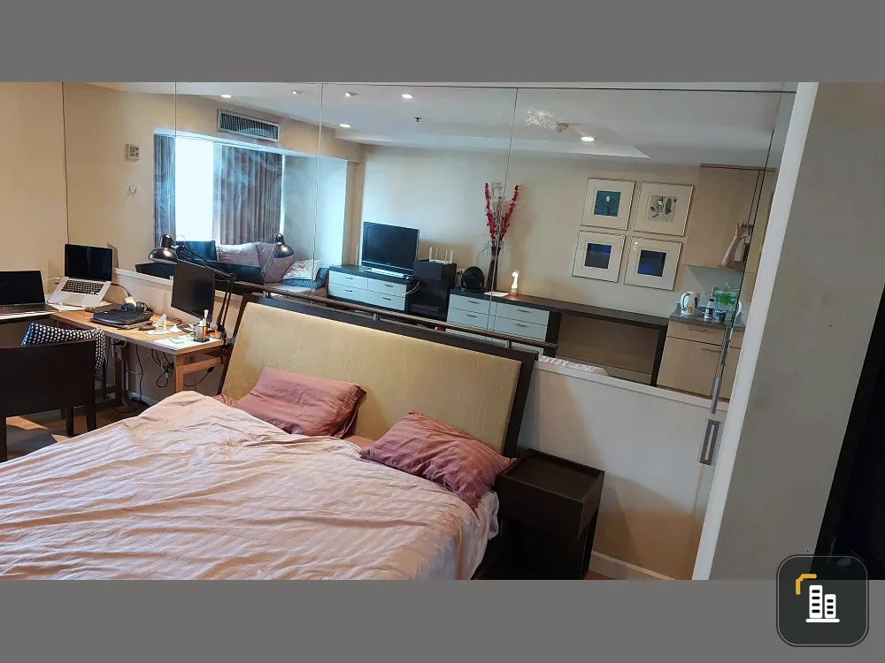 Selling The TRENDY Condominium. Nice unit, fully furnished with high-quality built-in furniture. Book now!