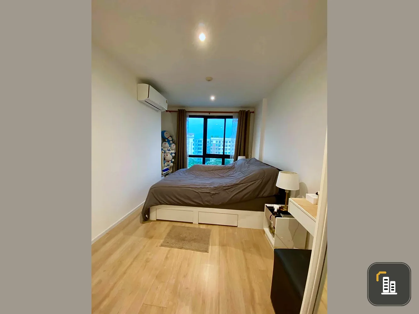 For sale: i Condo Serithai Green Space. Beautiful unit, in good condition, ready to move in. Pool view, peaceful and tranquil atmosphere.