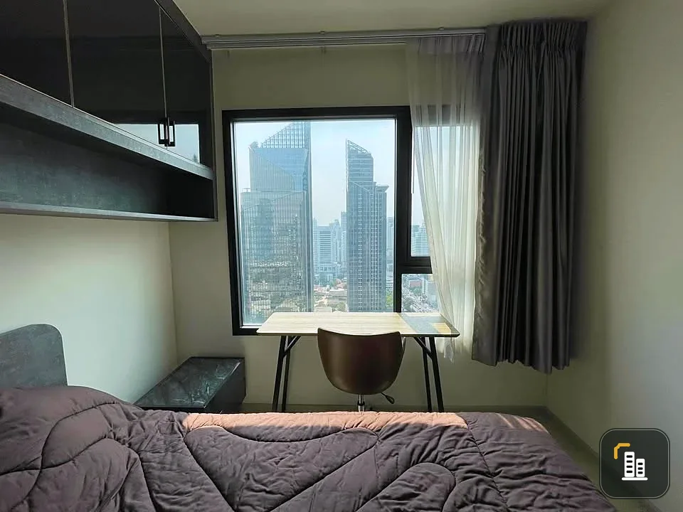 Condo for Rent: Life Asoke