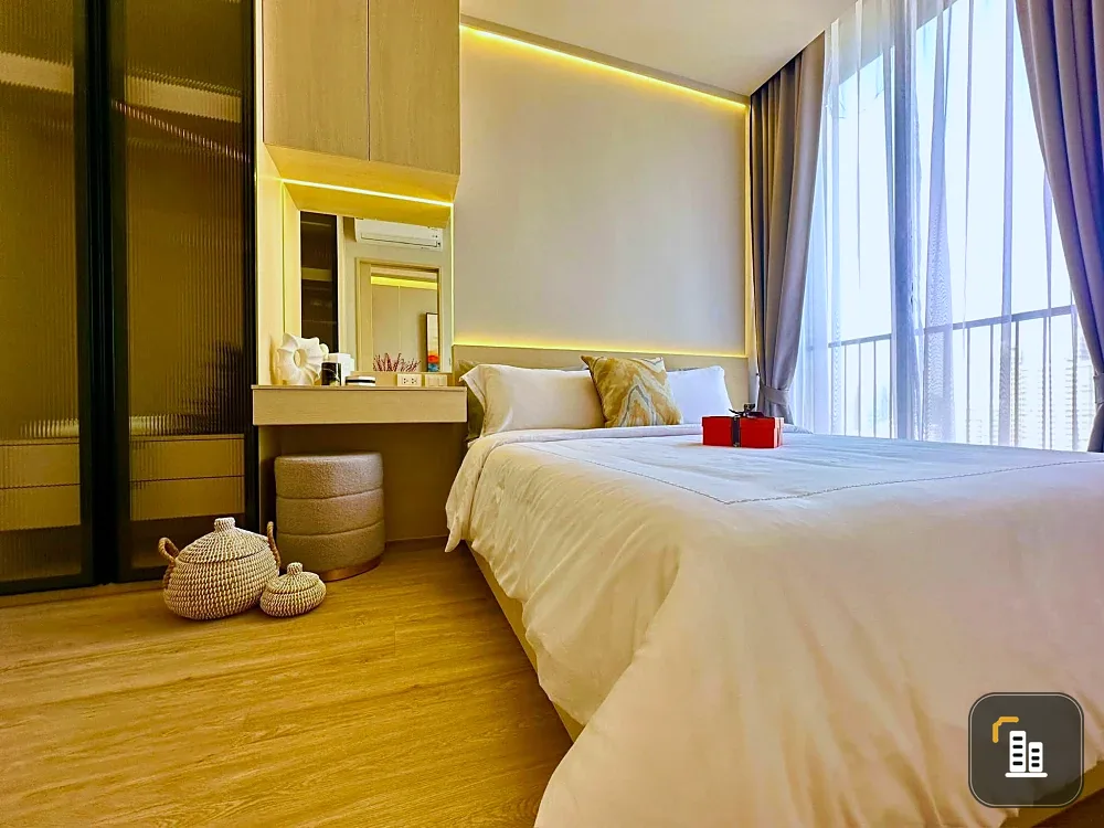 For rent: Noble State 39, very high floor, beautiful unblocked view, stylish and well-decorated, a must-have!