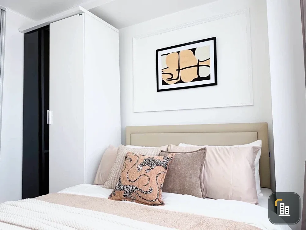 Selling Lumpini Condo Town Ramintra - Nawamin. High floor unit, beautifully decorated and fully furnished. A highly recommended purchase!