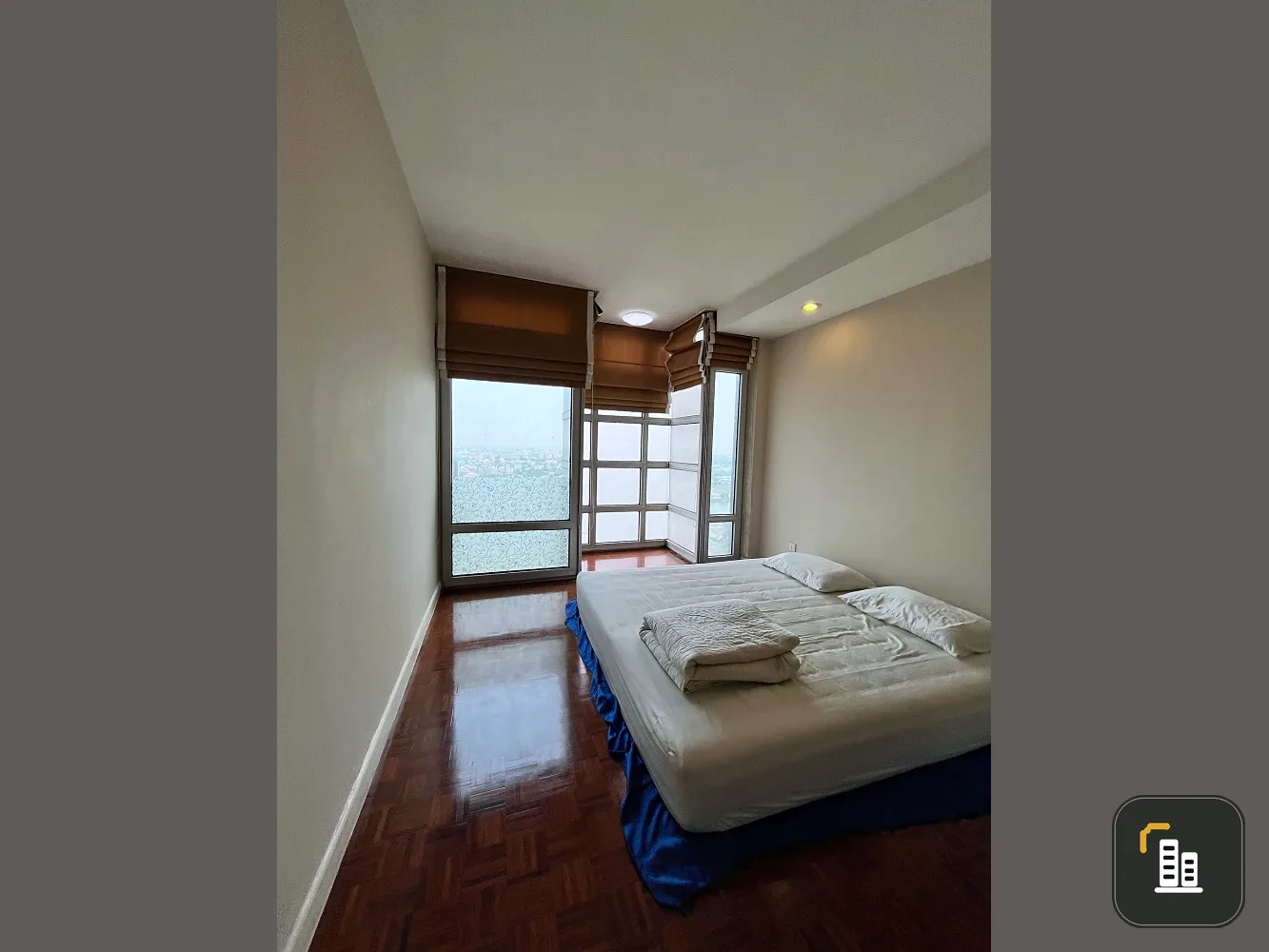 Victoria Lakeview Condominium for sale, 29th floor. River view, great view, ready to move in. Buy now!