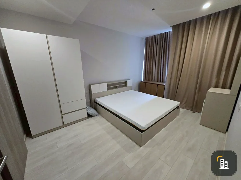 For rent: Noble Ploenjit, 9th floor, fully furnished, very livable. Book now! Limited time offer!
