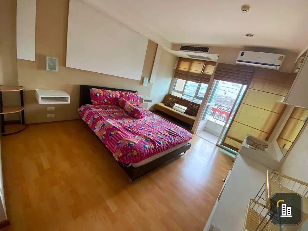 For sale or rent: The Inspire Place ABAC Rama 9. 1 bedroom, 1 bathroom with balcony. Unobstructed view. Book now!