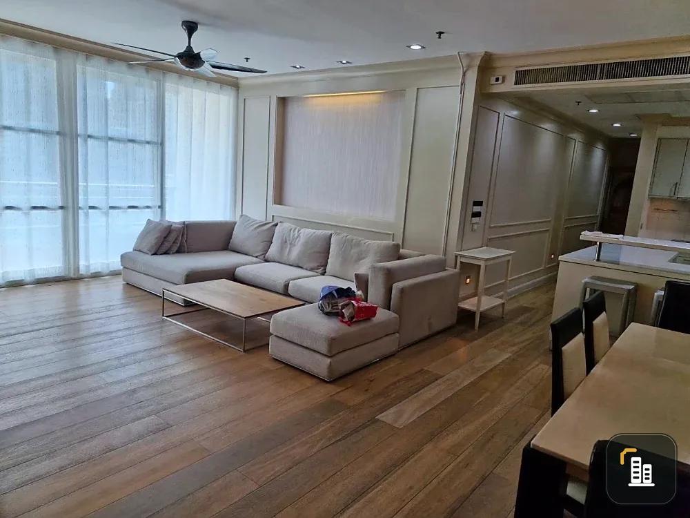 For rent: The Royal Saladaeng, 16th floor, fully furnished unit. Book now! Don't miss out!