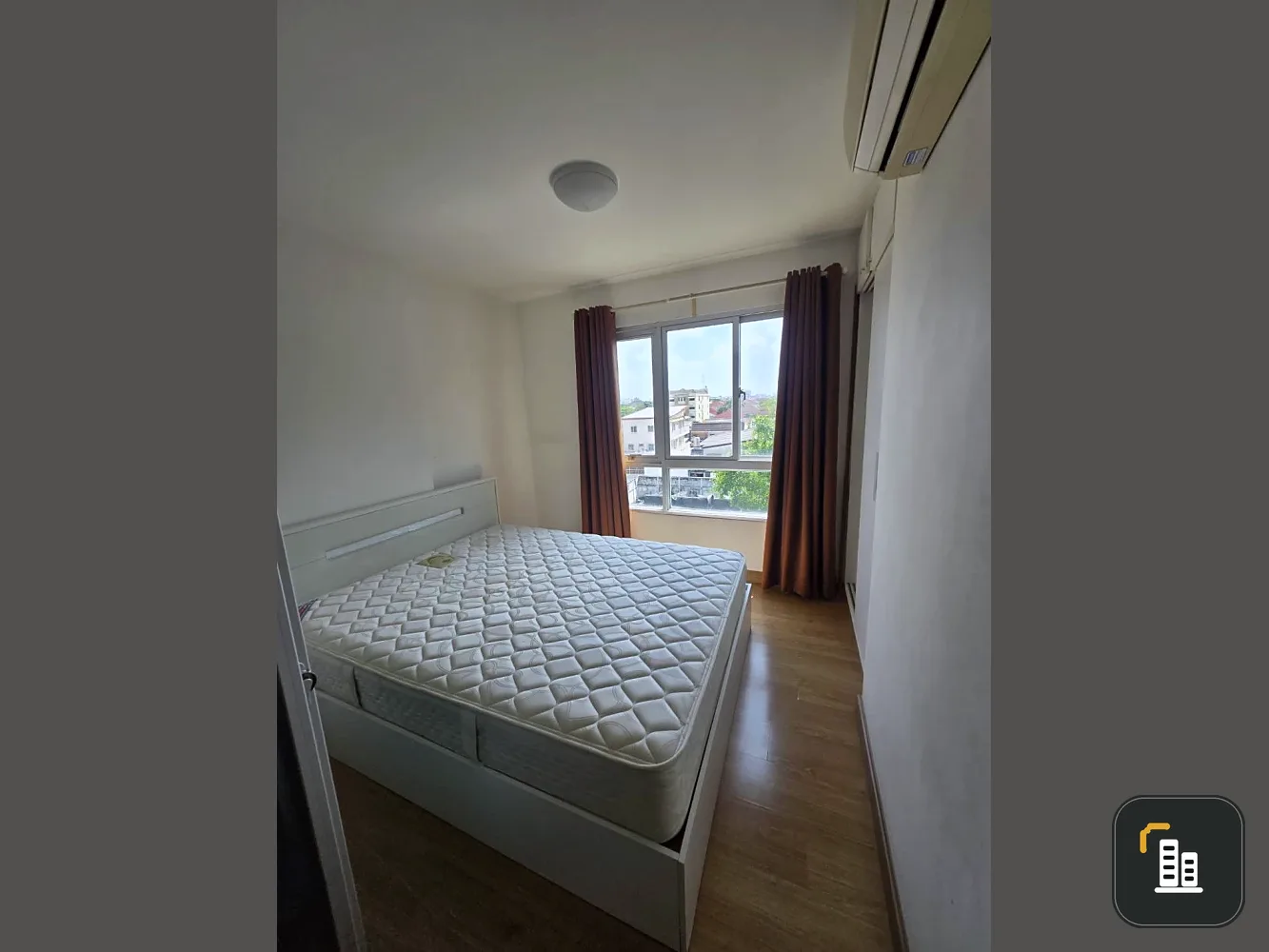 Urgent Sale: Den Vibhavadi Condo