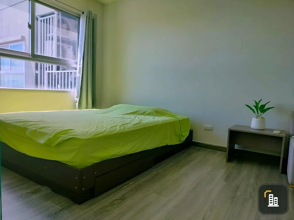 he Trust Condo @ BTS Erawan, beautiful view, book now!