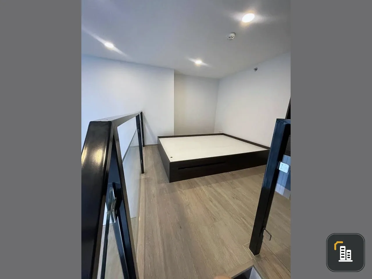 Selling The Origin Plug & Play Ramintra. A comfortable, high-ceilinged, spacious unit in a great location with unobstructed views. Book now!