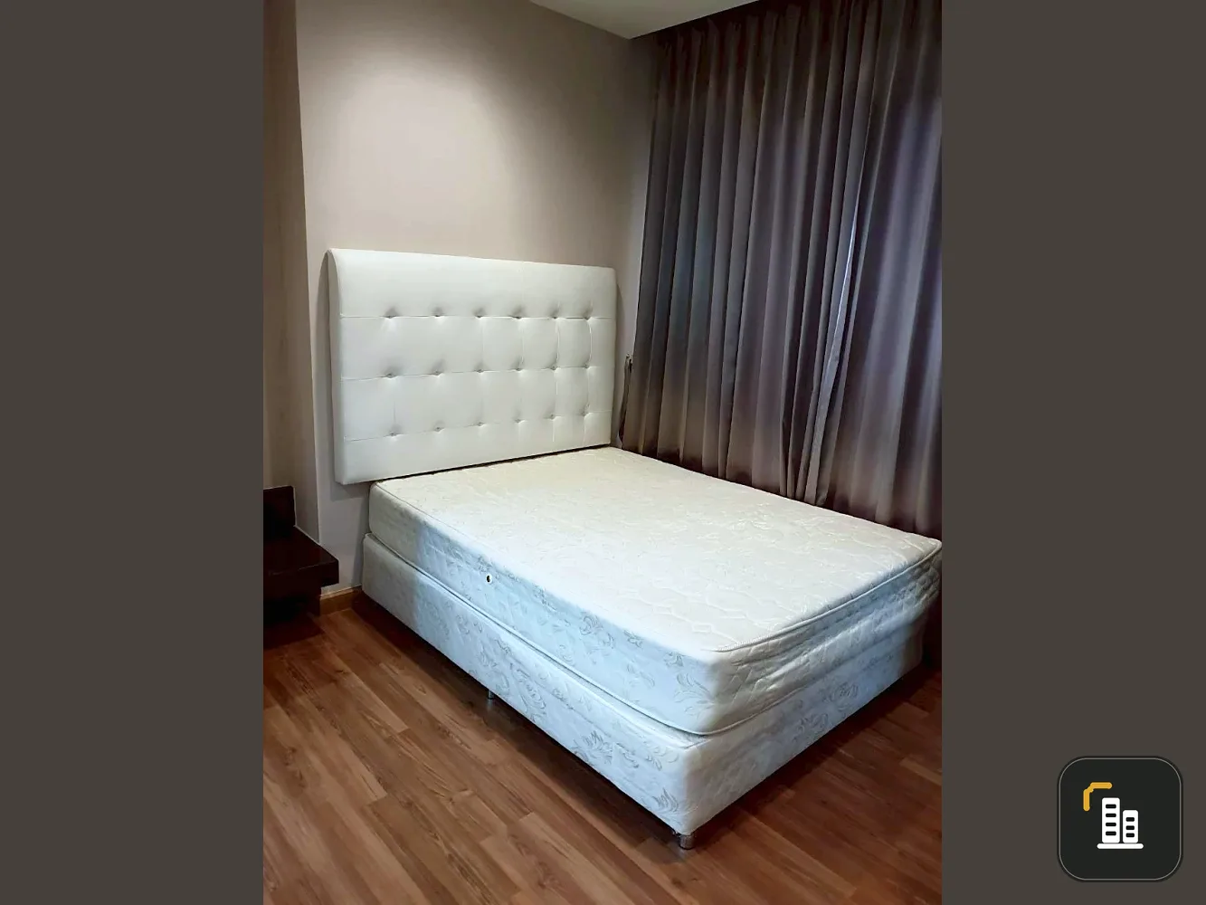 Ivy Ampio condo for rent, 11th floor. Nice and fully furnished. Book now!