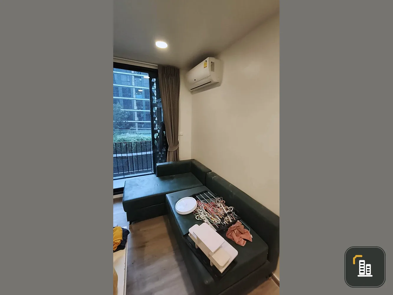 Condo for rent at Beat Bangwa Interchange. Spacious and comfortable unit with ample living space. Book today! Don't wait!