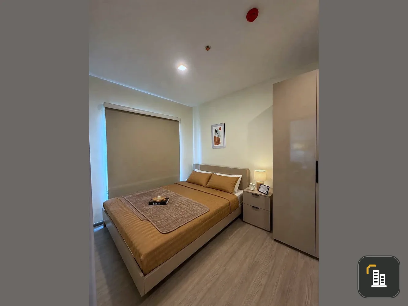 For rent: The Base Phetchaburi - Thonglor. Large unit, fully furnished, stylish and very livable. Book now!