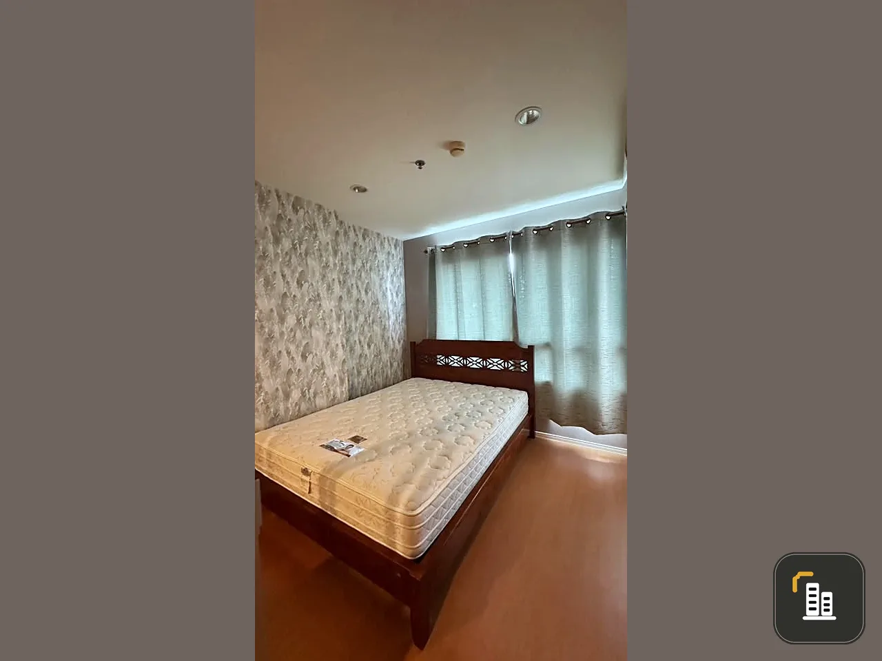For sale: Lumpini Park Beach Jomtien, Building D, 6th floor. Nicely decorated with wallpaper and equipped with many amenities.