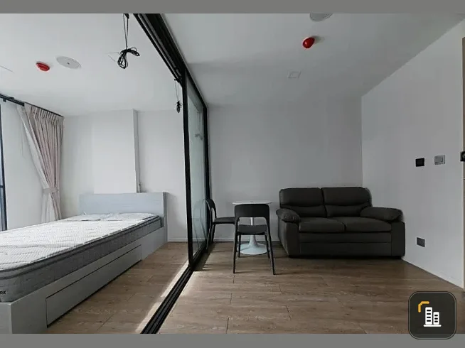 Selling Atmoz Ladprao 15, 5th floor, corner unit, great view, fully furnished. Interested? Book now, don't wait!