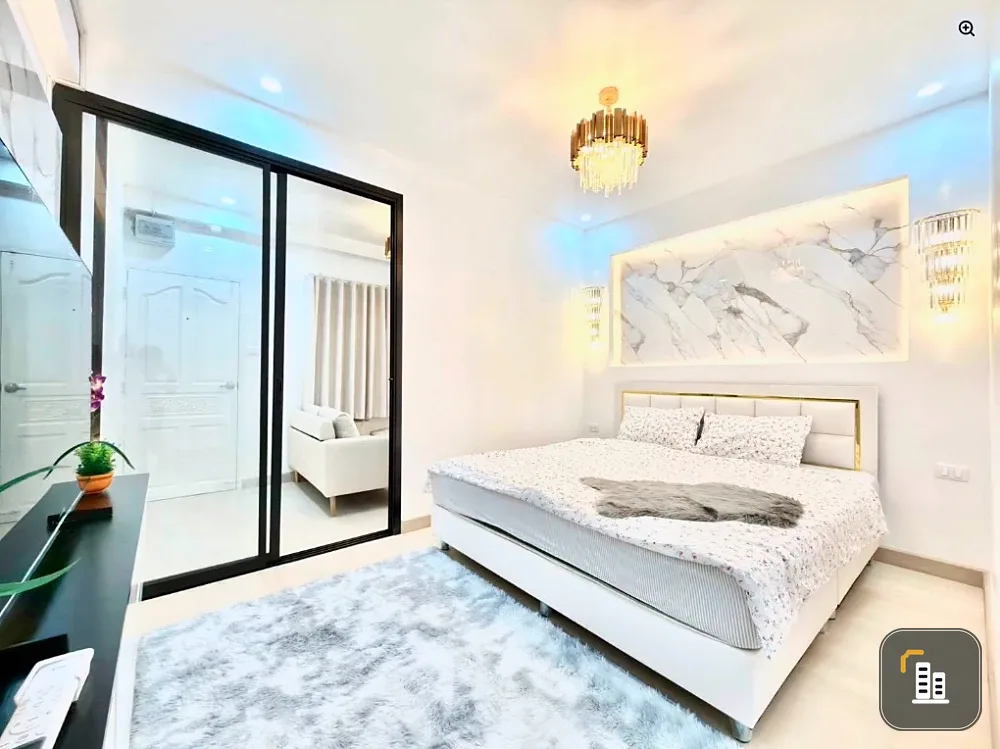 9 Karat Condo for rent (Pattaya Central). Prime location, 5th floor, city view, stunningly decorated. Book now!
