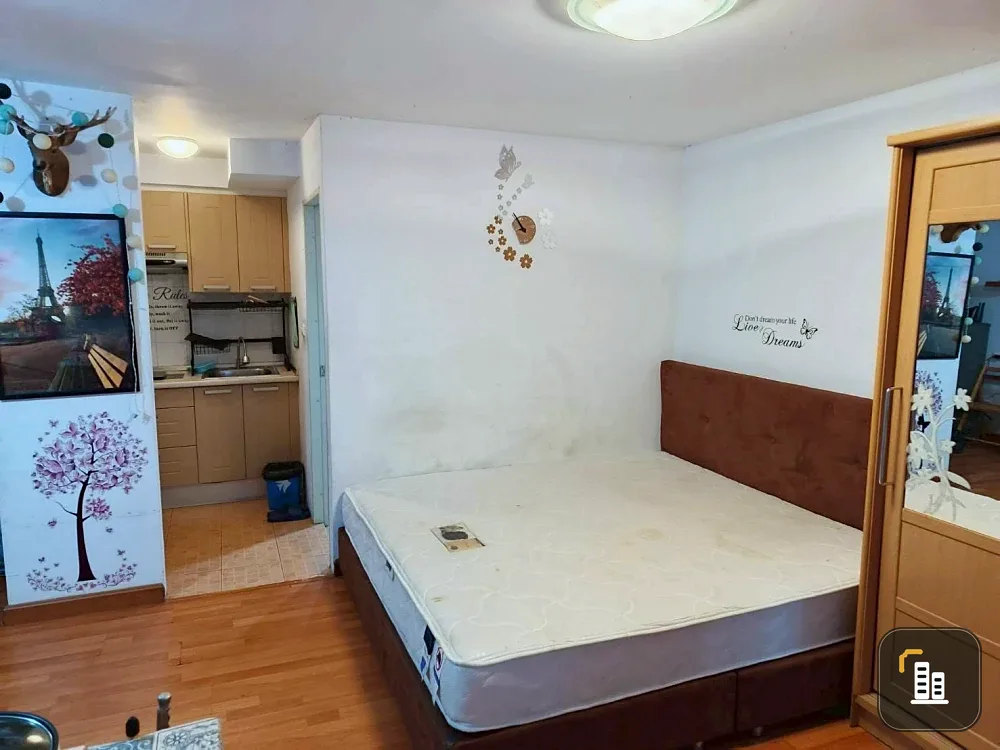 For sale or rent: Chateau in town Ratchada 13, studio unit, 34 sq m, pool floor. Book now!