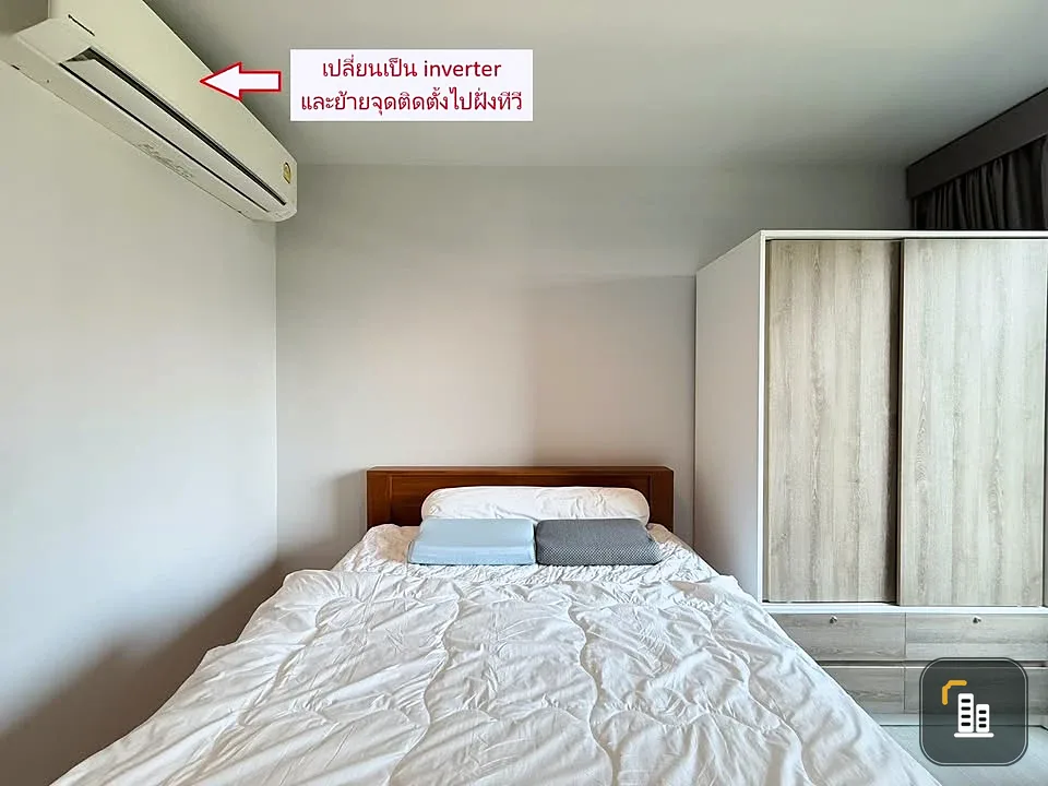Selling a Life Asoke-Rama 9 unit, almost 100% original from the developer. No built-in furniture, allowing for customization to your desired style.