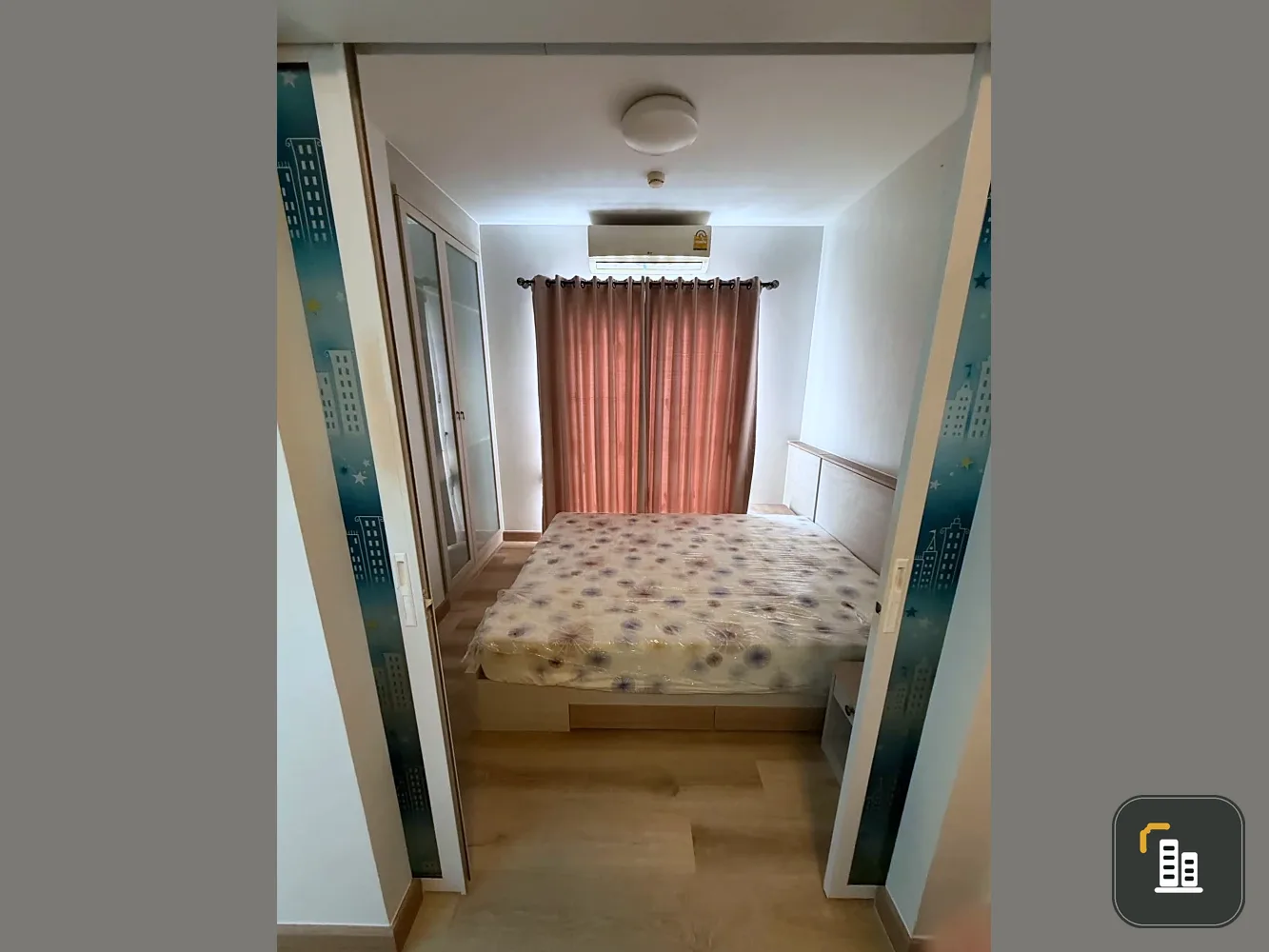 Selling a Chapter One Modern Dutch unit on the 16th floor. Prime location and fully furnished. Book now!