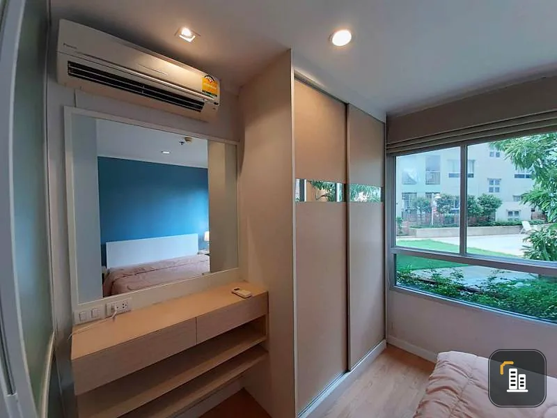 Urgent sale, Lumpini Ville Prachachuen-Phongphet condo, 4th floor, complete electrical appliances, great value, buy now.
